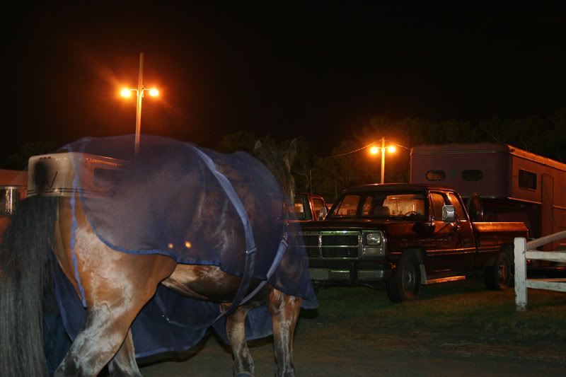 IMAGE: http://i83.photobucket.com/albums/j281/BentwoodBlue/weird.jpg