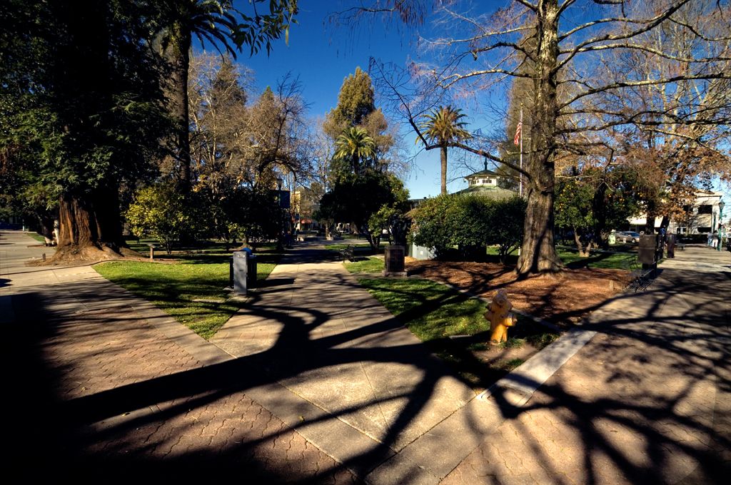 Healdsburg Plaza, the town square, photo Healdsburg Museum