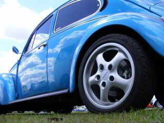 http://i83.photobucket.com/albums/j286/Volkswagenboy1/Action%20Day%2007/82c2b77c.jpg