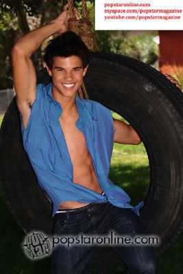 taylor lautner Pictures, Images and Photos