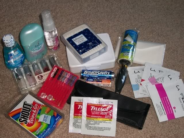 Bridesmaid Survival Kits : wedding bridesmaid survival kit first aid kit diy pink bridesmaids BridesmaidSG1.jpg?t=1283897111