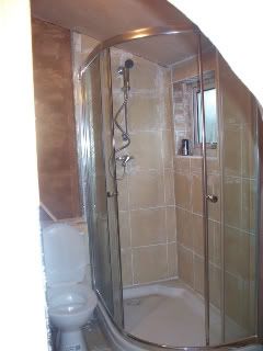 bathroom3-1.jpg