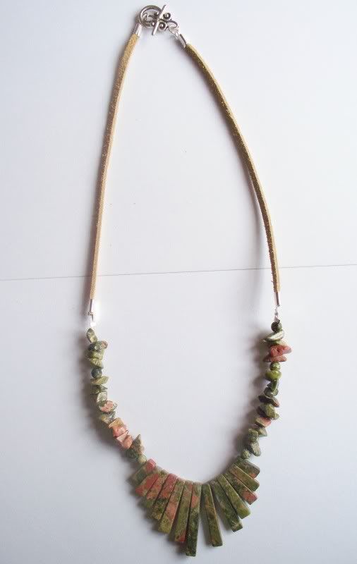 ukanitenecklace.jpg