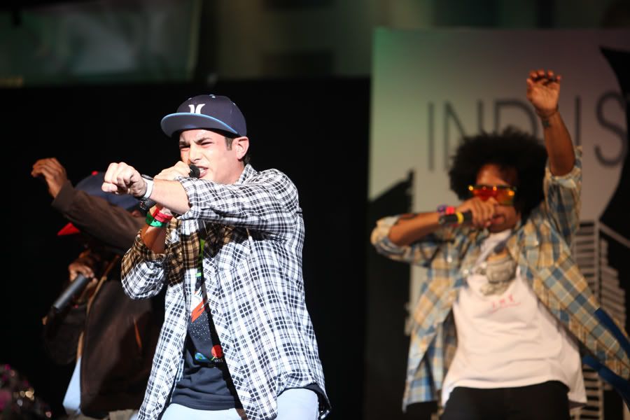 IMAGE: http://i83.photobucket.com/albums/j289/dewydang/FVHS%20WALK%20THE%20WALK/IMG_9368.jpg