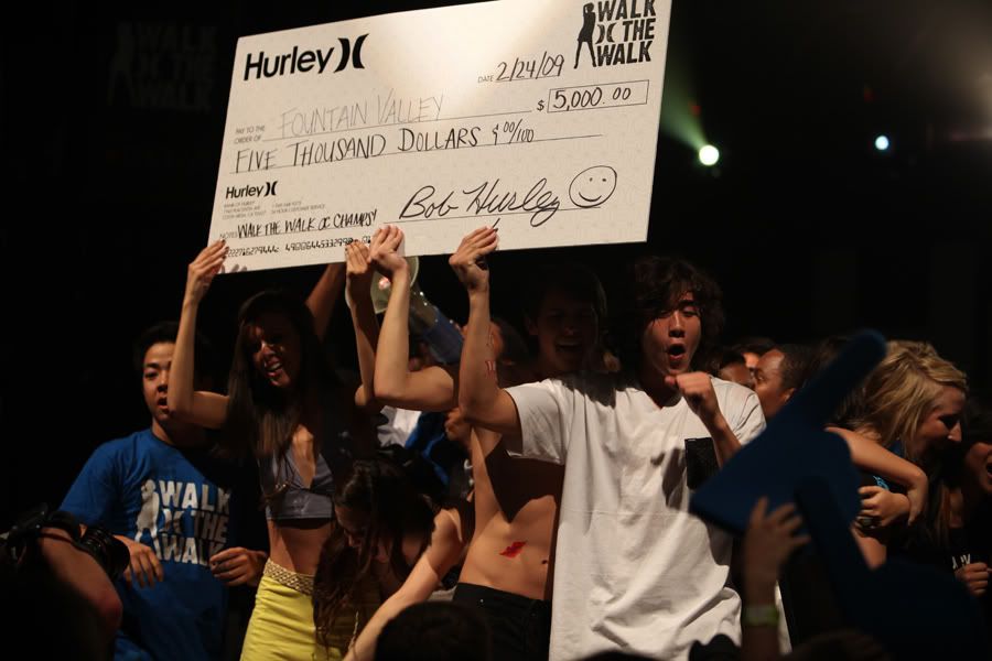 IMAGE: http://i83.photobucket.com/albums/j289/dewydang/FVHS%20WALK%20THE%20WALK/IMG_9656.jpg