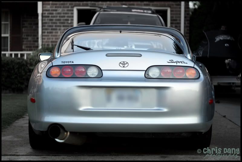 IMAGE: http://i83.photobucket.com/albums/j289/dewydang/photography/IMG_0688.jpg