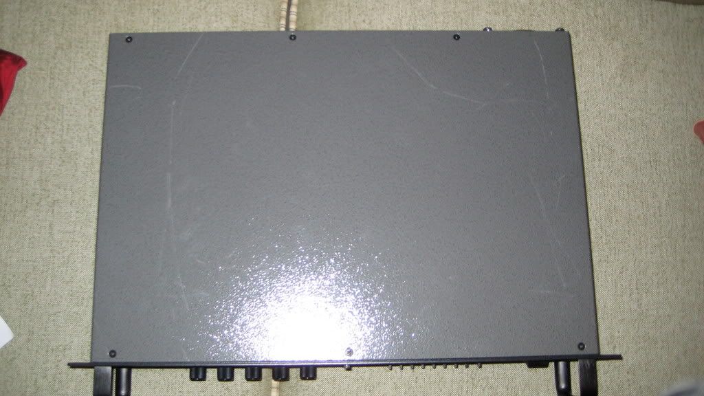 Ampeg b2re, tuner, furman power conditioner, in 4 space skb