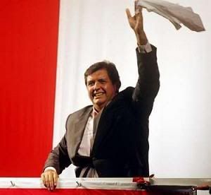 presidente de peru look