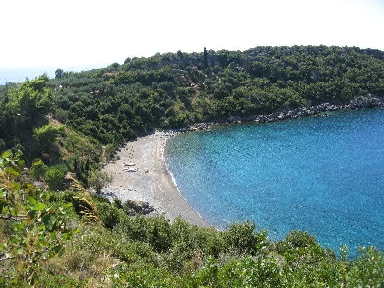 http://i83.photobucket.com/albums/j298/ellinas_arkas/apo%20topia%20dikes%20mou/25-sep-2006123.jpg