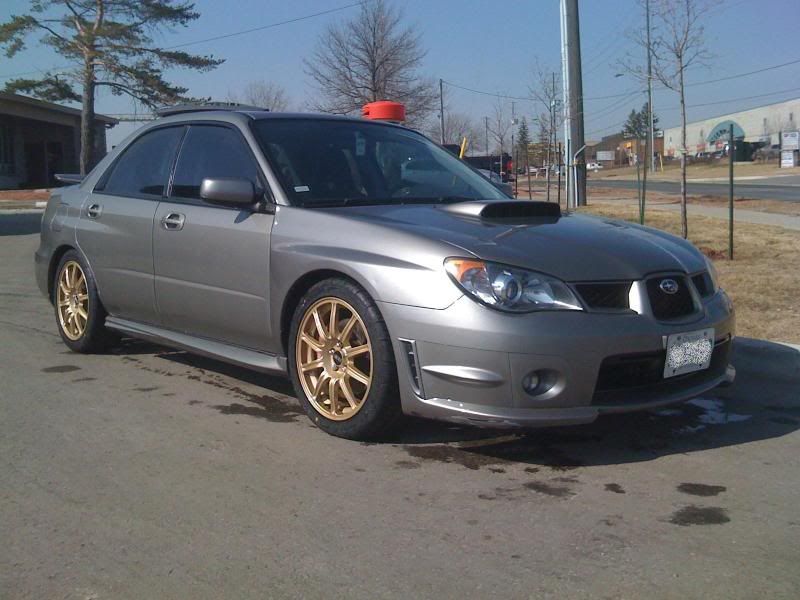 subaru_new_goldrims011.jpg