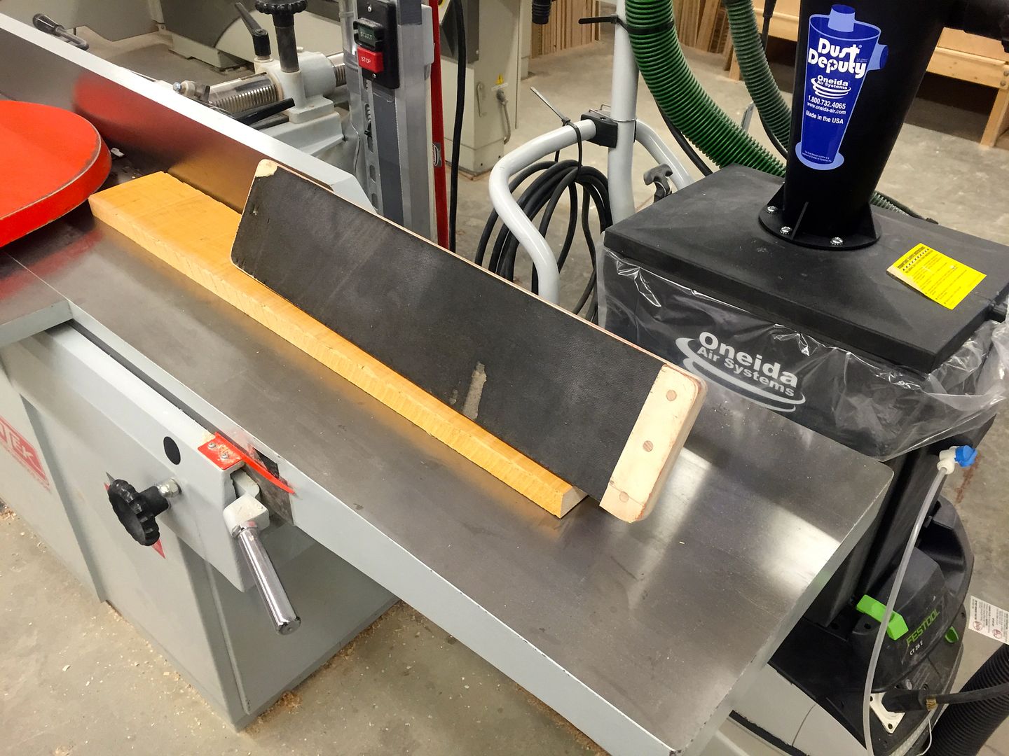 Simple jointer push block Canadian Woodworking and Home Improvement Forum
