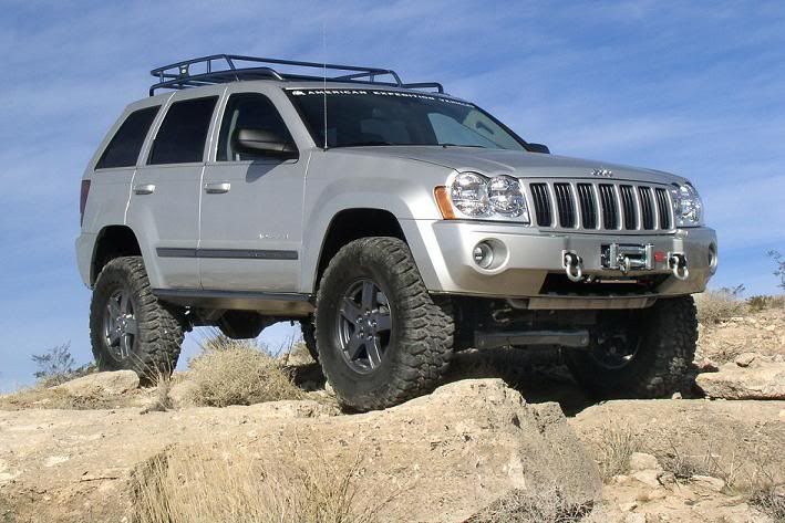 Jeep_WK_4inA1.jpg