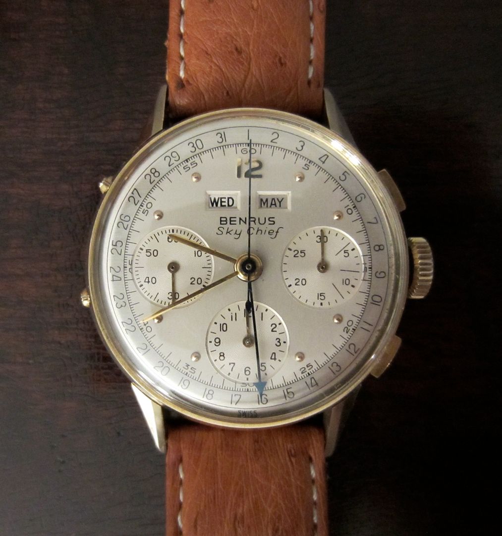 Heuer 2558 LNIB 18K Valjoux 72c Triple Date Vintage Chronograph