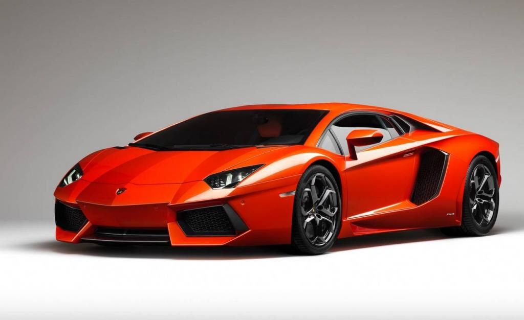 Lamborghini-Aventador_zps89f07675.jpg