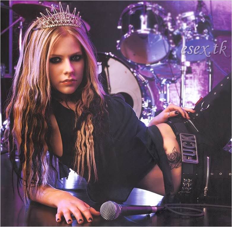Avril Lavigne 13 Avril Lavigne 12 Myspace Layout
