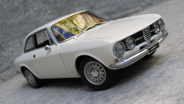 1976 alfa romeo alfetta gtv 20. *Alfa Romeo Alfetta GTV