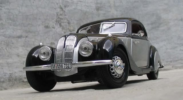 *1937 BMW 327 Coupe (Guiloy) 1:18. Image *1952 BMW 502 Coupe (Detail Cars) 