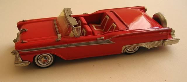 *1959 Ford Thunderbird