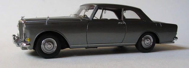 1963 Bentley S3 Continental MullinerPark Ward Neo Scale Models 143 1963 Bentley S3 Continental MullinerPark Ward Neo Scale Models 143