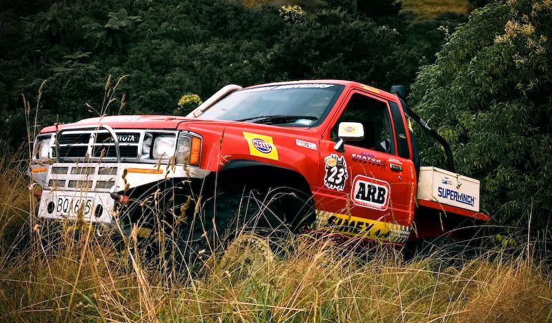 IMAGE: http://i83.photobucket.com/albums/j316/walkntheweb/0802_HILUX_0104.jpg