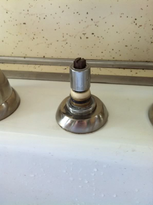 Kitchen sink diverter valve BobIsTheOilGuy